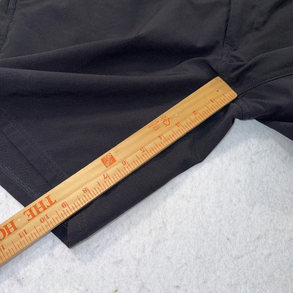 The North Face Men's 38 Shorts Flash Dry Black Zip Pocket Hiking Outdoor Utility